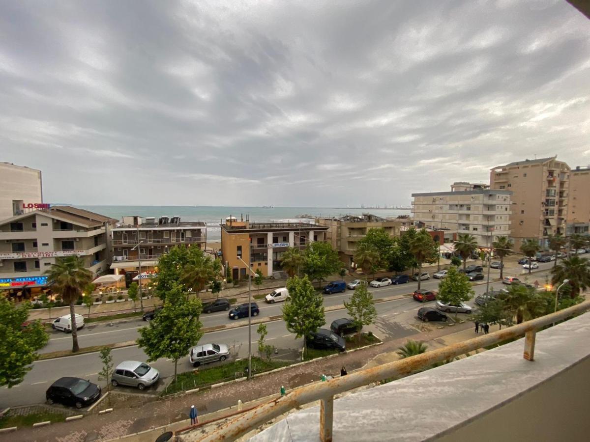 Seashell Apartment Durrës Buitenkant foto