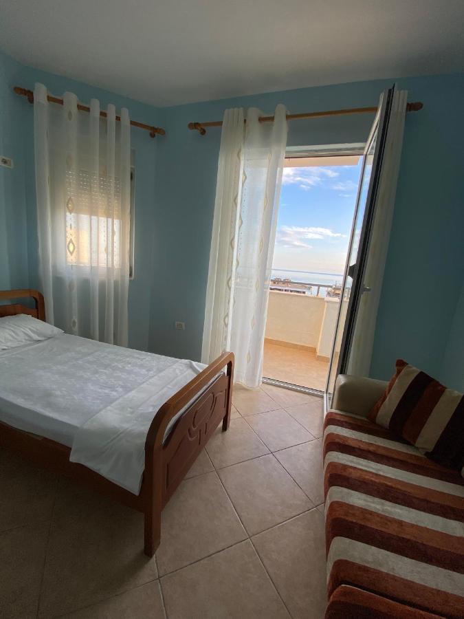 Seashell Apartment Durrës Buitenkant foto